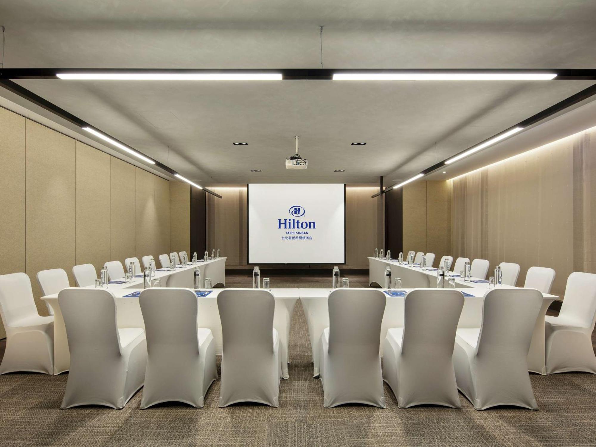 Hotel Hilton Taipei Sinban New Taipei City Zewnętrze zdjęcie