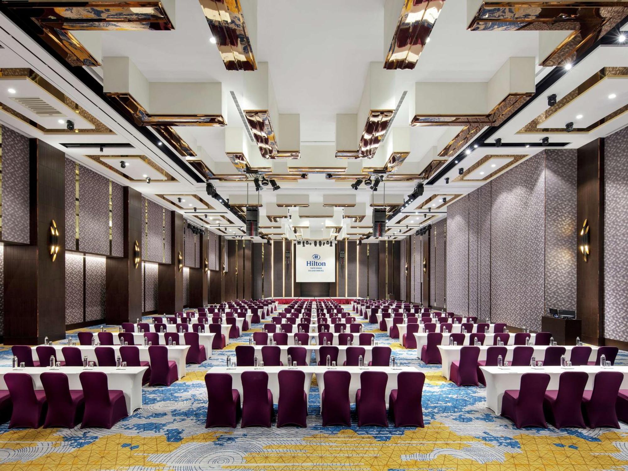 Hotel Hilton Taipei Sinban New Taipei City Zewnętrze zdjęcie