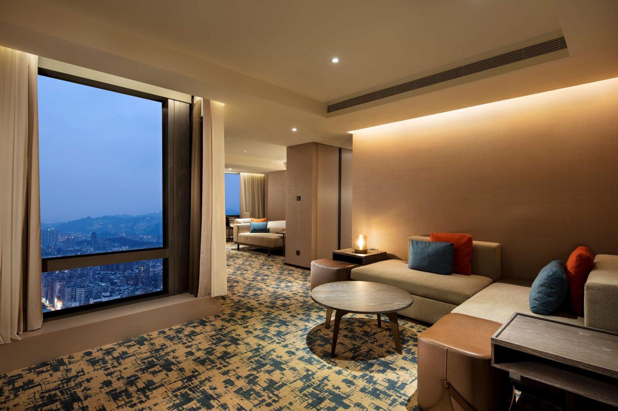 Hotel Hilton Taipei Sinban New Taipei City Zewnętrze zdjęcie